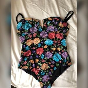 One piece Vonzipper size Large